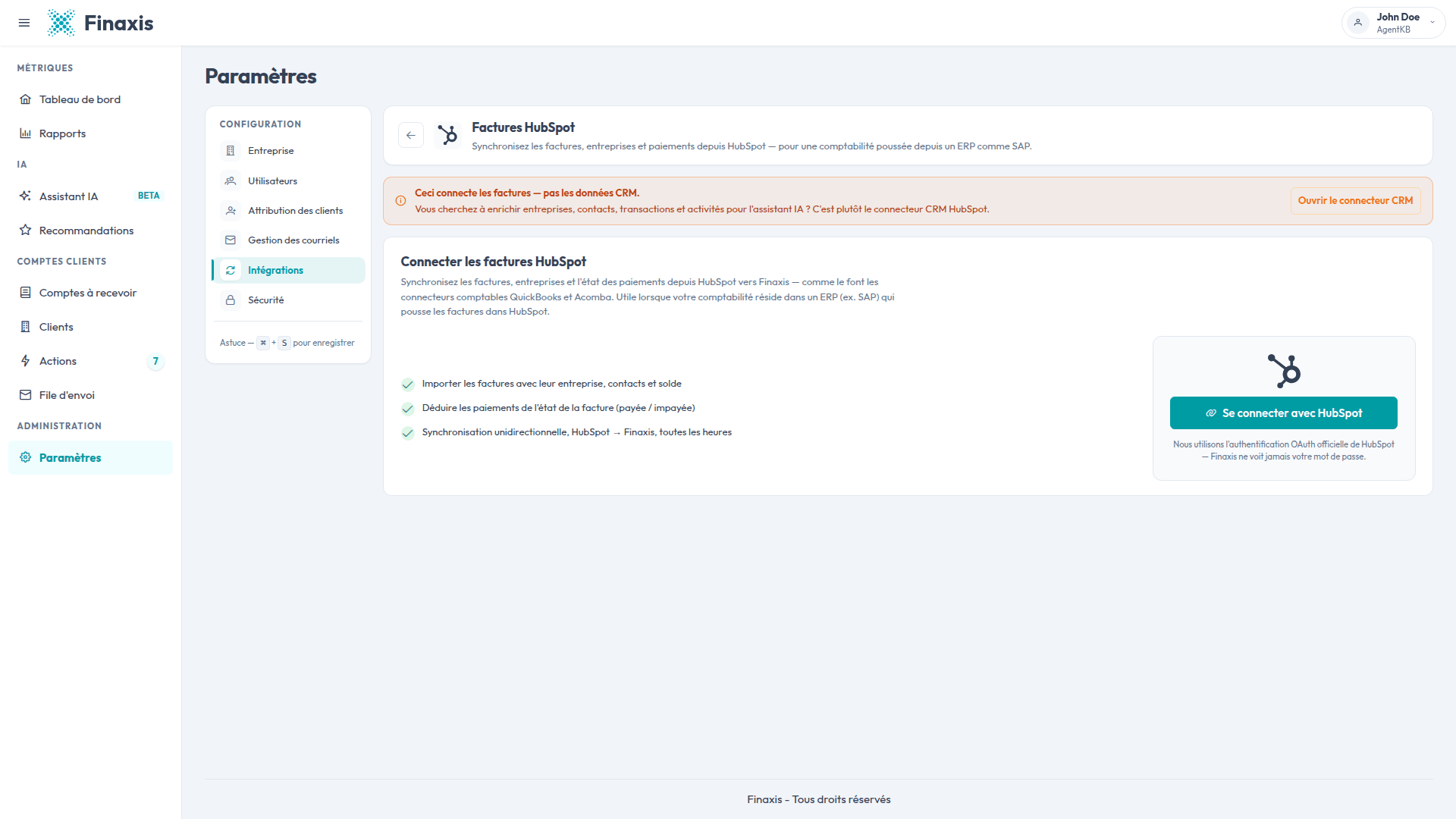 La page Factures HubSpot dans les paramètres Finaxis, avec le bouton Se connecter avec HubSpot et un avis qui dirige les données CRM vers le connecteur CRM HubSpot.