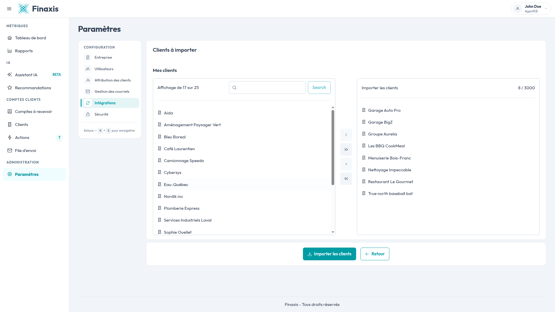 Le sélecteur de clients dans Finaxis, avec la liste des clients QuickBooks à gauche et les clients retenus pour l'importation à droite.
