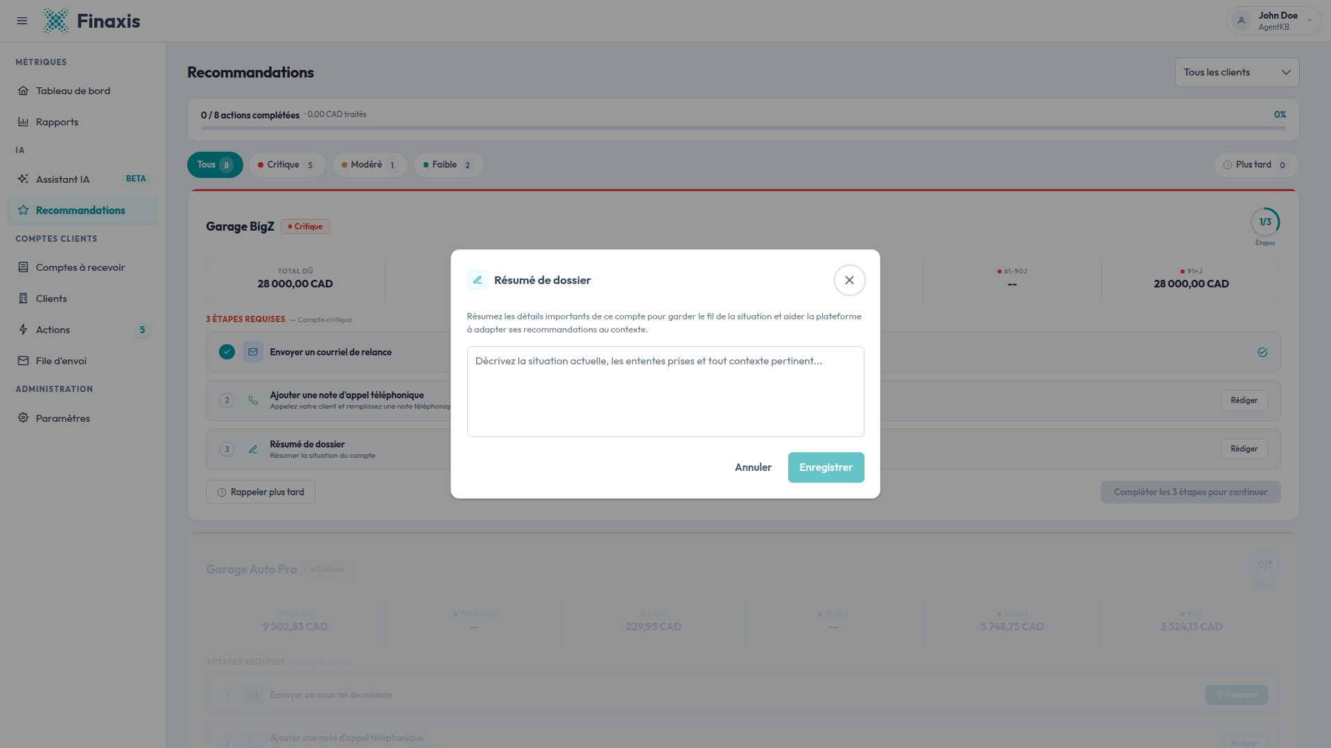 La fenêtre de résumé de dossier dans Finaxis, qui explique que le résumé garde le fil de la situation et aide la plateforme à adapter ses recommandations.